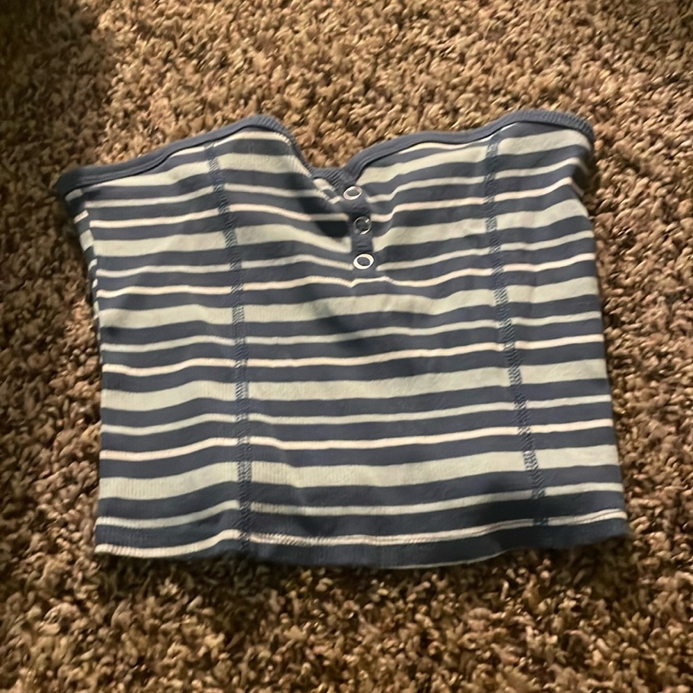 Cropped tube top striped